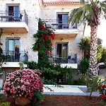 Filyra Xenonas Apartment *
