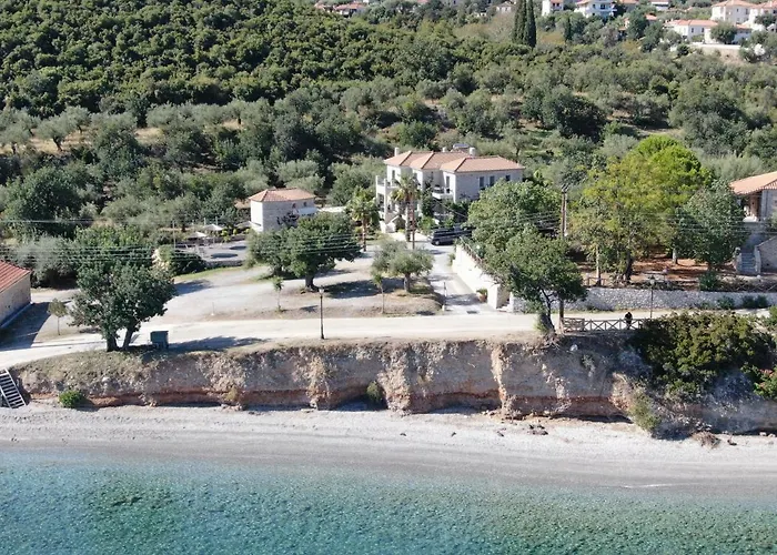 Filyra Xenonas * Leonídion